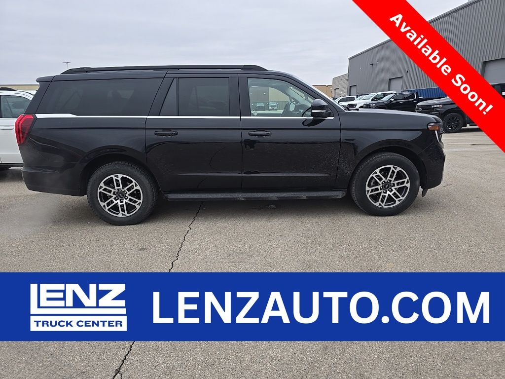 2025 Ford Expedition MAX Active 4WD