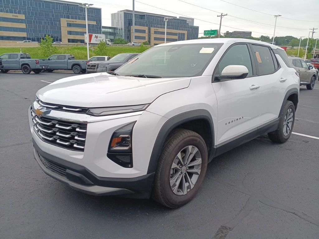 Summit White 2025 Chevrolet Equinox SUV / Crossover Front-Wheel Drive Continuously Variable Transmission