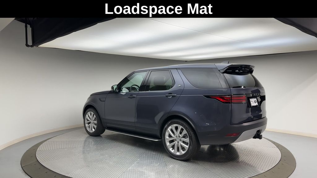 Thumbnail: 2024 Land Rover Discovery - 8