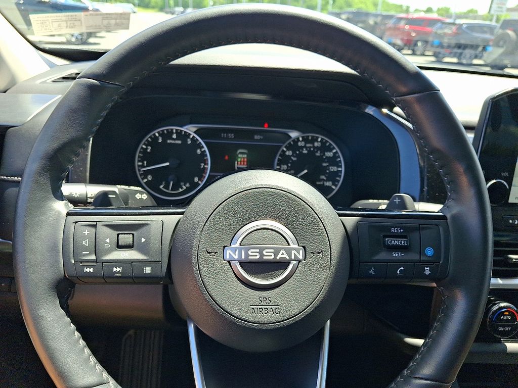 2024 Nissan Pathfinder — photo 21