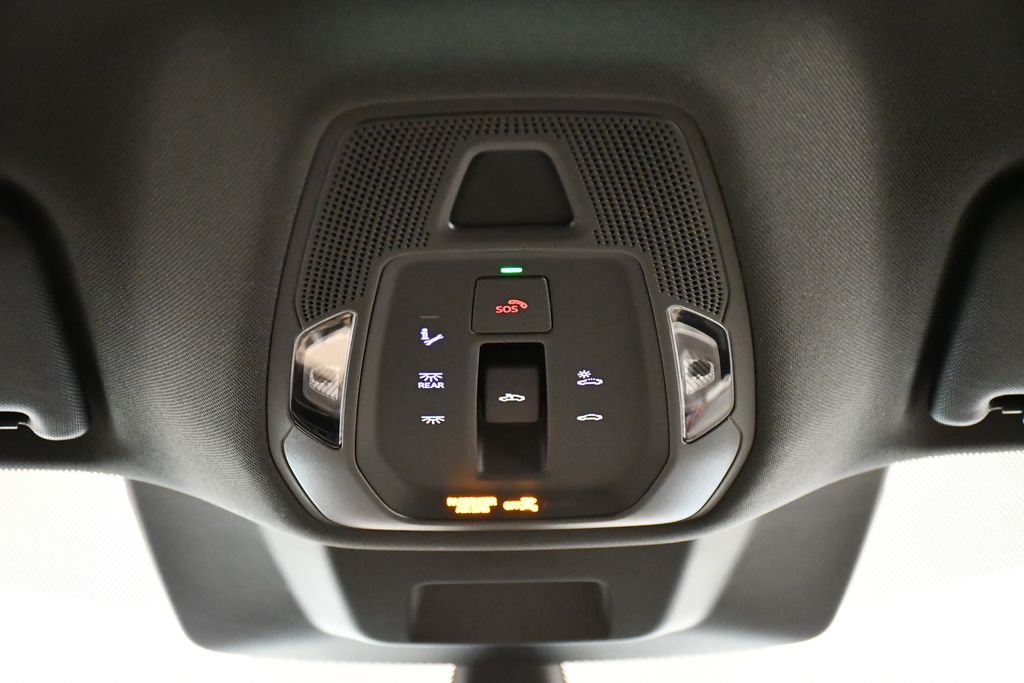 Thumbnail: 2025 Audi Q5 - 18