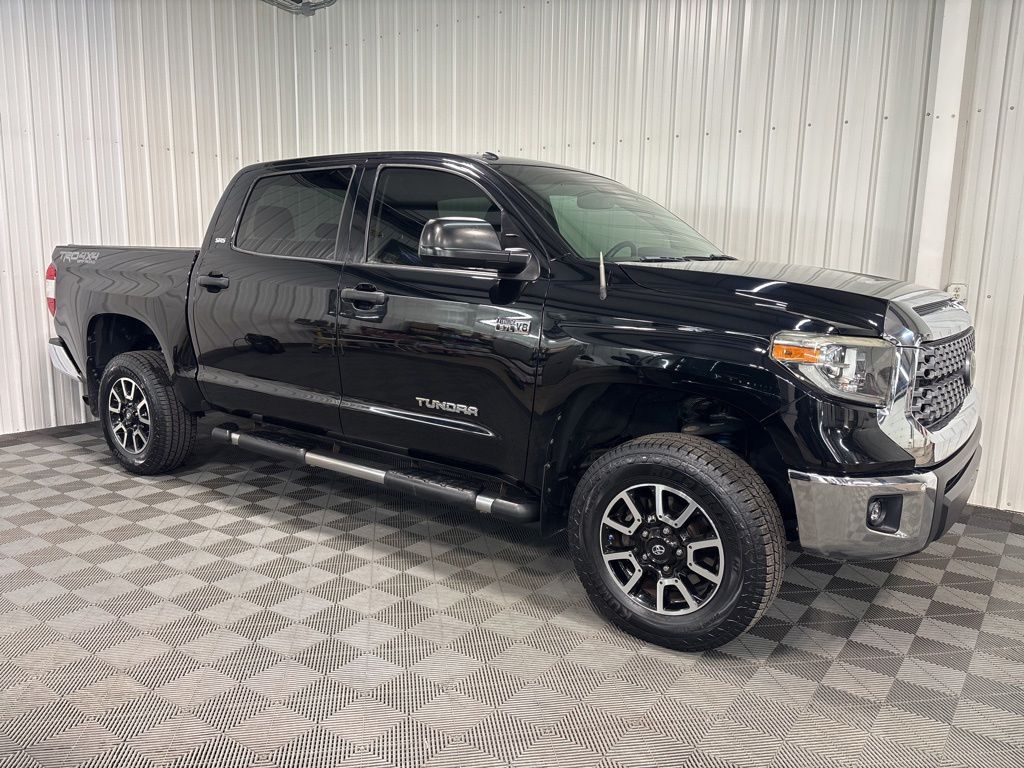 2018 Toyota Tundra SR5 CrewMax 5.7L 4WD