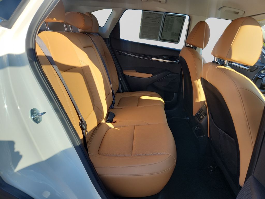 2024 Kia Seltos SX White at South Hills Kia