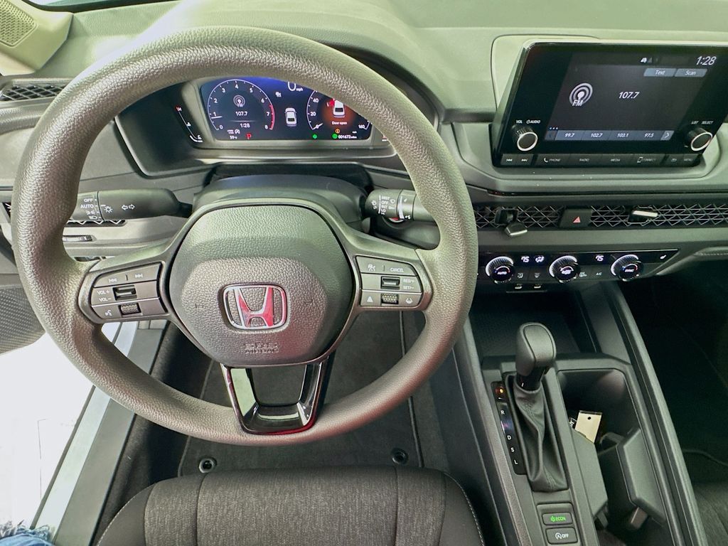 Used Car 2025 Honda Accord  Se For Sale Under $30,000 In Austin, Texas