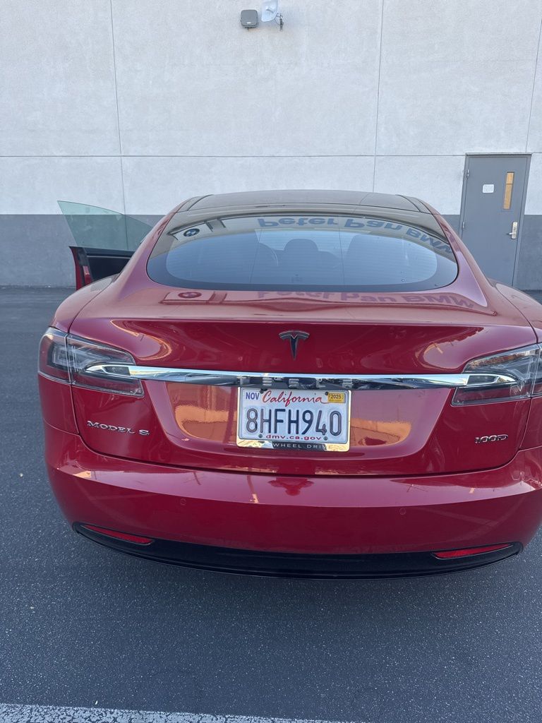 Thumbnail: 2018 Tesla Model S - 10