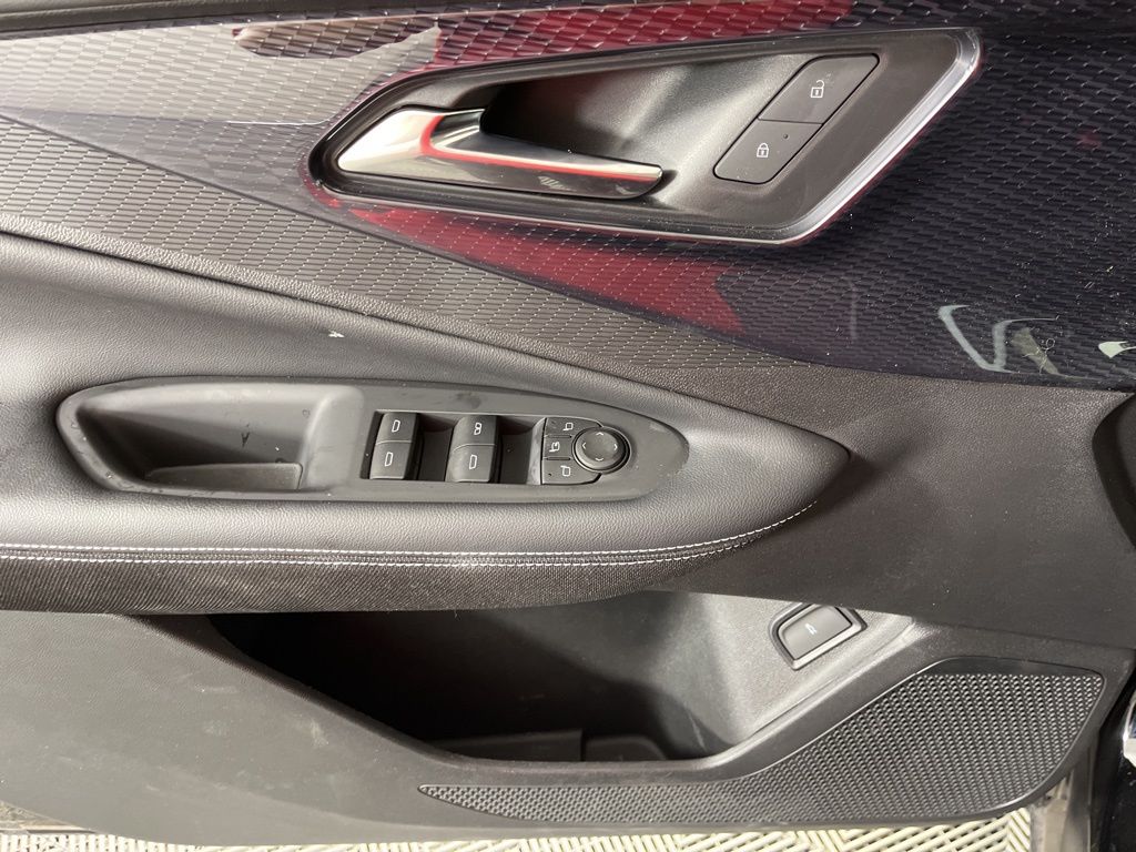 Thumbnail: 2025 Chevrolet Blazer EV - 28