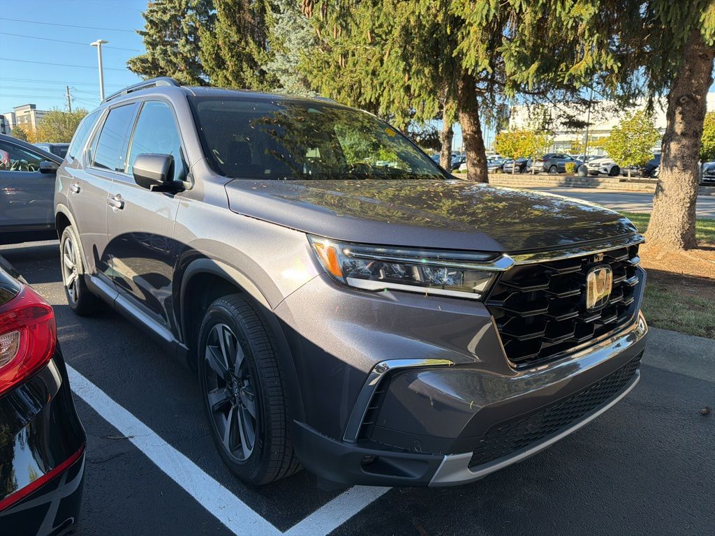Thumbnail: 2023 Honda Pilot - 4