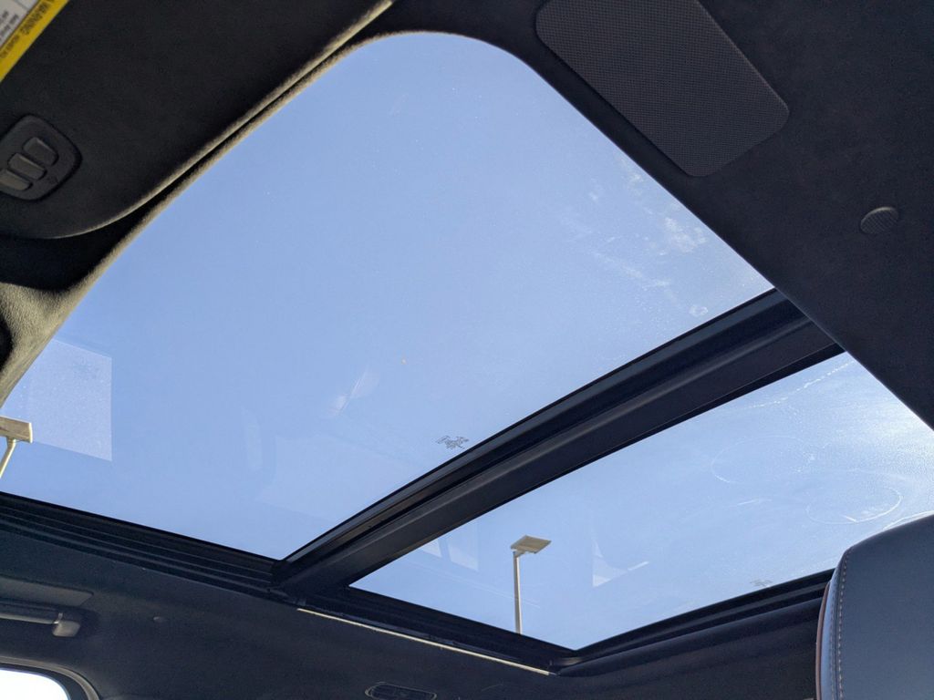 2025 Lincoln Navigator Black Label