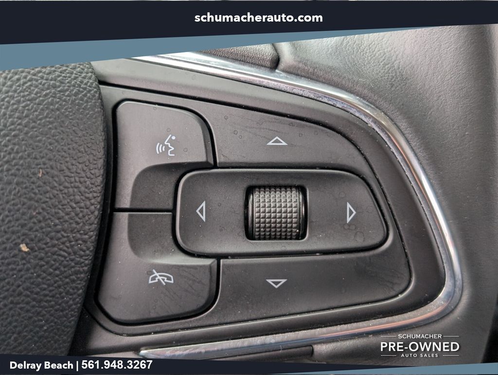 used 2023 Buick Envision car, priced at $22,888