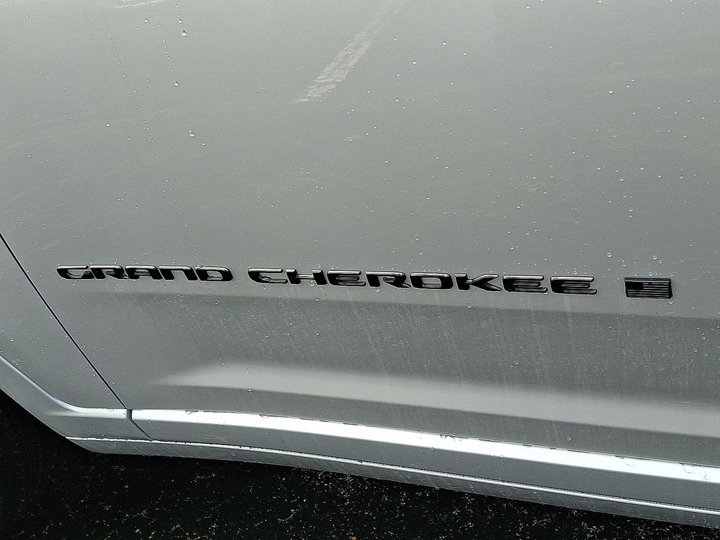 New 2026 Jeep Grand Cherokee SUV