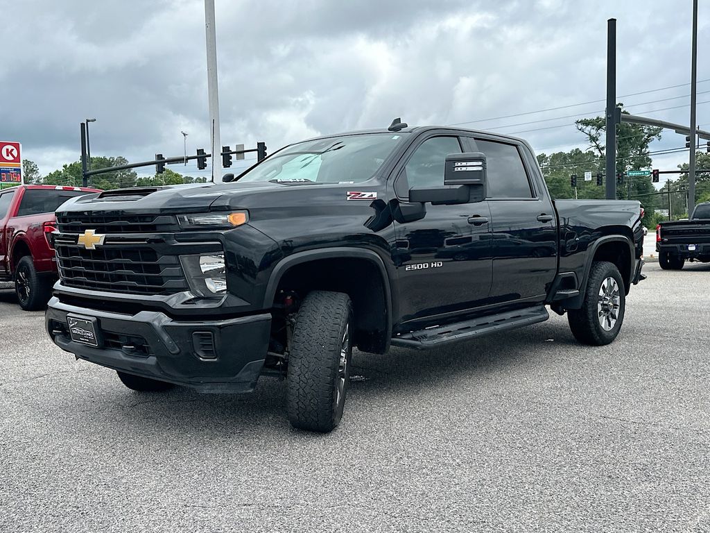 2024 Chevrolet Silverado 2500HD Custom