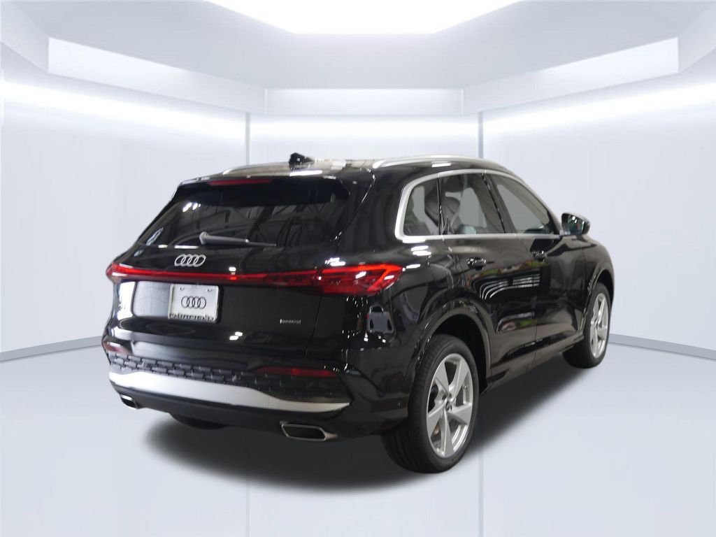 Thumbnail: 2026 Audi Q5 - 5