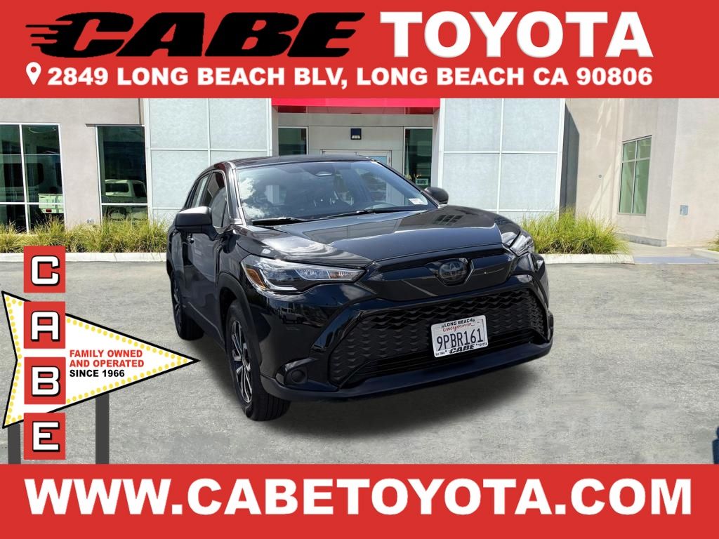 2024 Toyota Corolla Cross Hybrid S AWD's photo