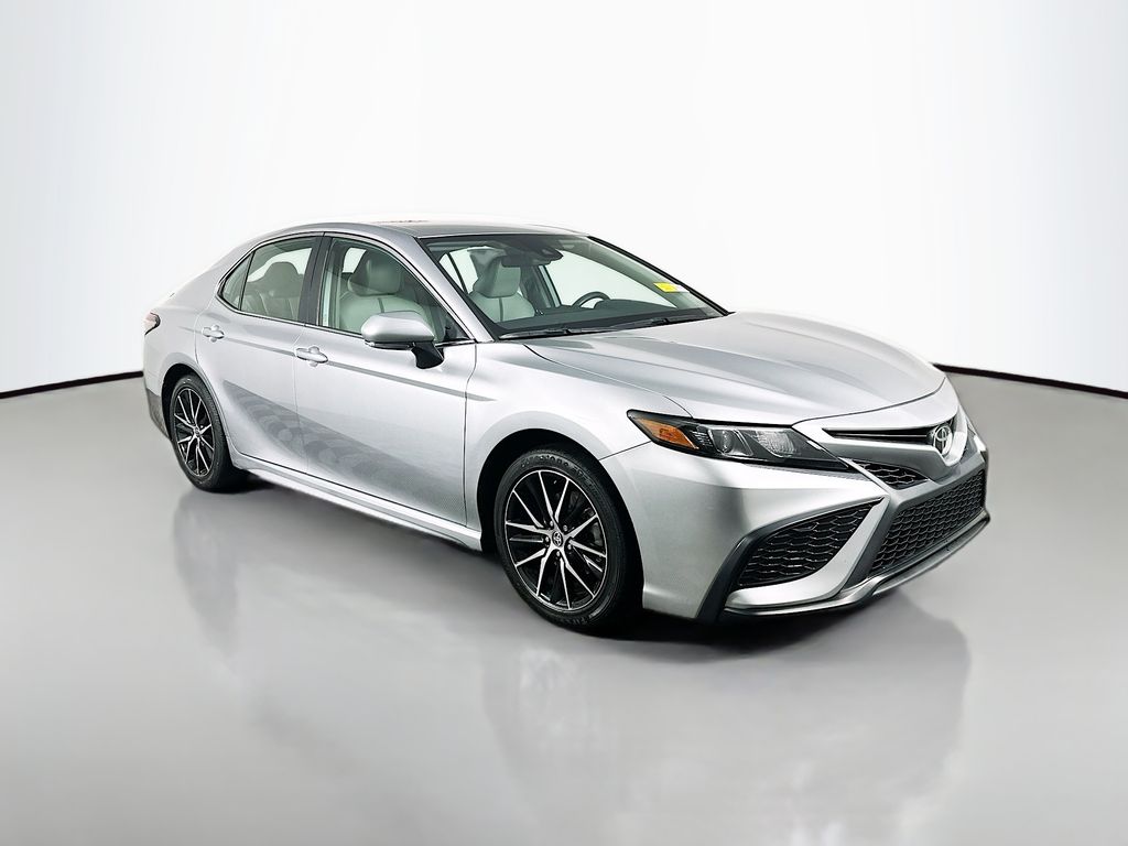 2023 Toyota Camry SE FWD