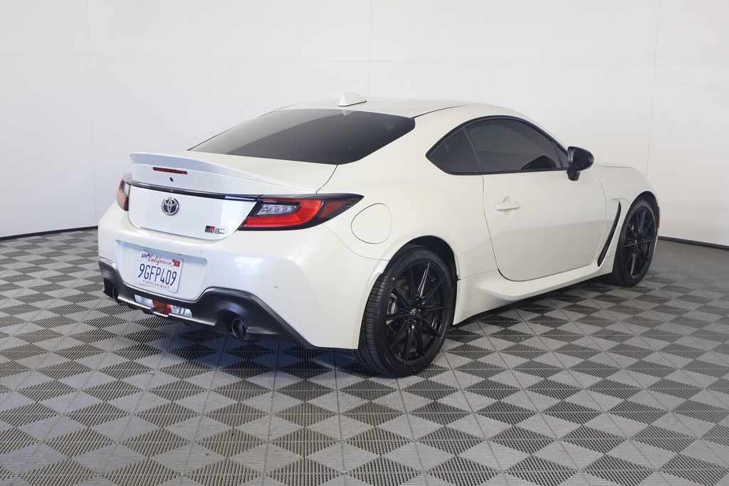 2023 Toyota GR86 Premium 4