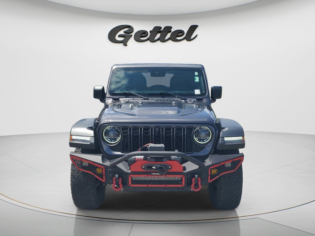 Used 2024 Gray Jeep Rubicon image 2