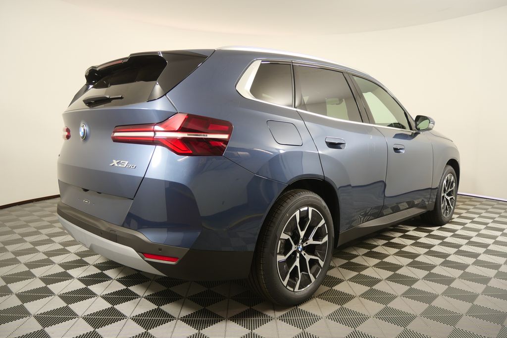 Thumbnail: 2026 BMW X3 - 3