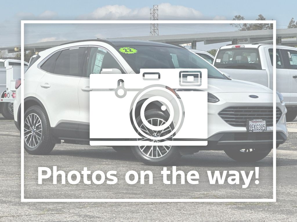 Star White Metallic Tri-Coat 2022 Ford Escape Hybrid Plug-in Titanium FWD SUV / Crossover Front-Wheel Drive Continuously Variable Transmission