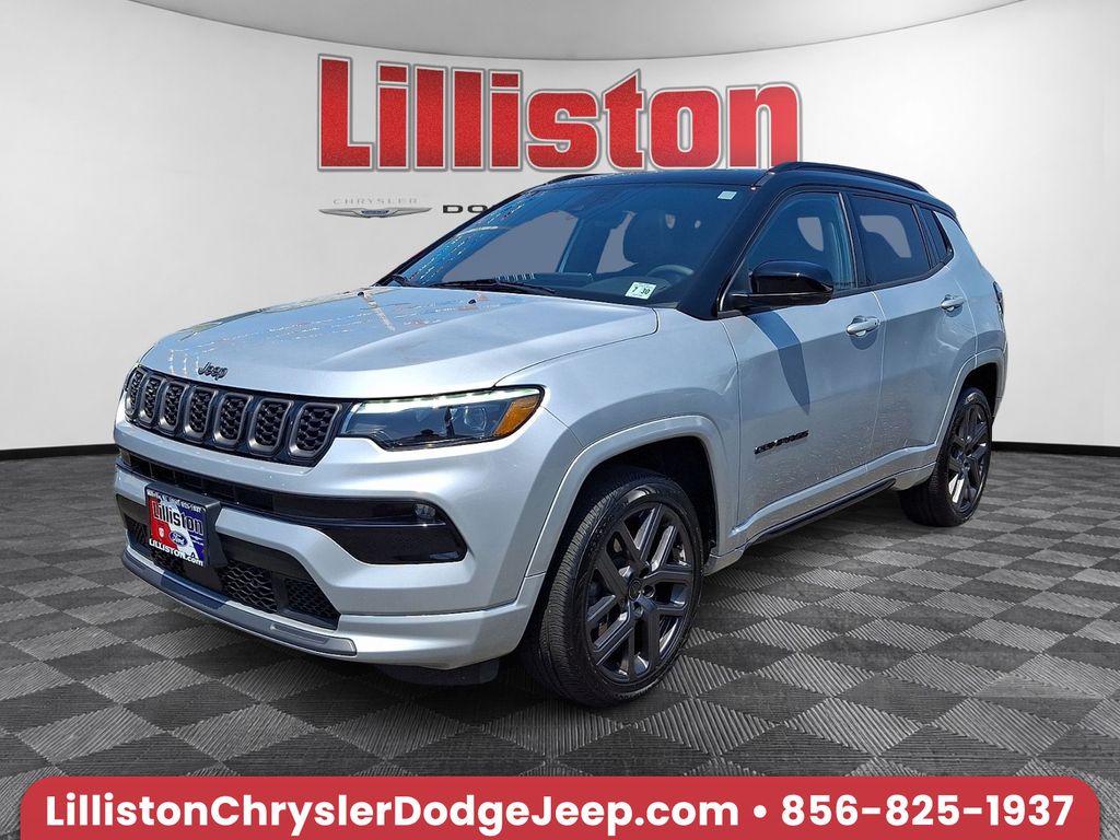 Silver Zynith Metallic Clearcoat 2025 Jeep Compass Limited 4WD SUV / Crossover Four-Wheel Drive 8-Speed Automatic