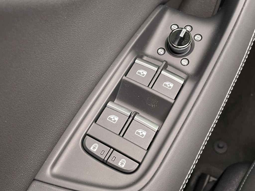 2026 Audi Q7  Black at Audi Porsche Sewickley