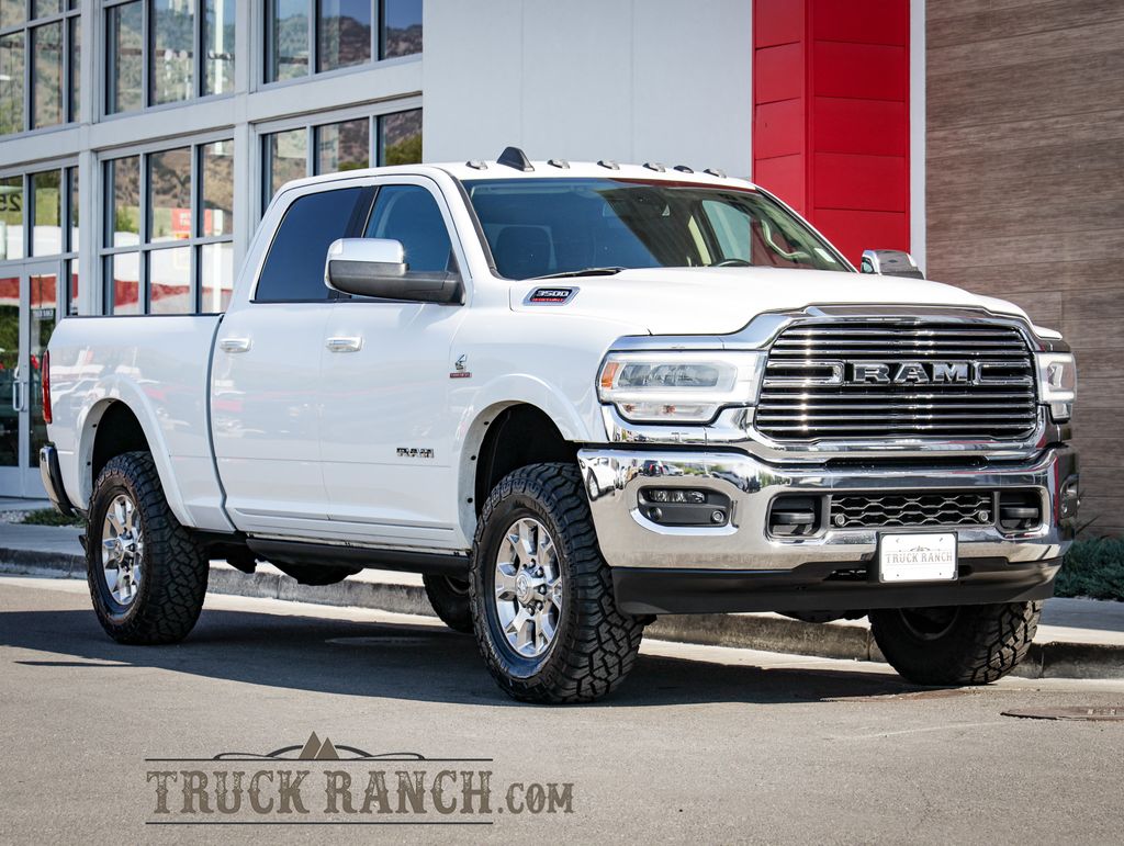 Bright White Clearcoat 2020 RAM 3500 Pickup Truck Four-Wheel Drive 6-Speed Automatic