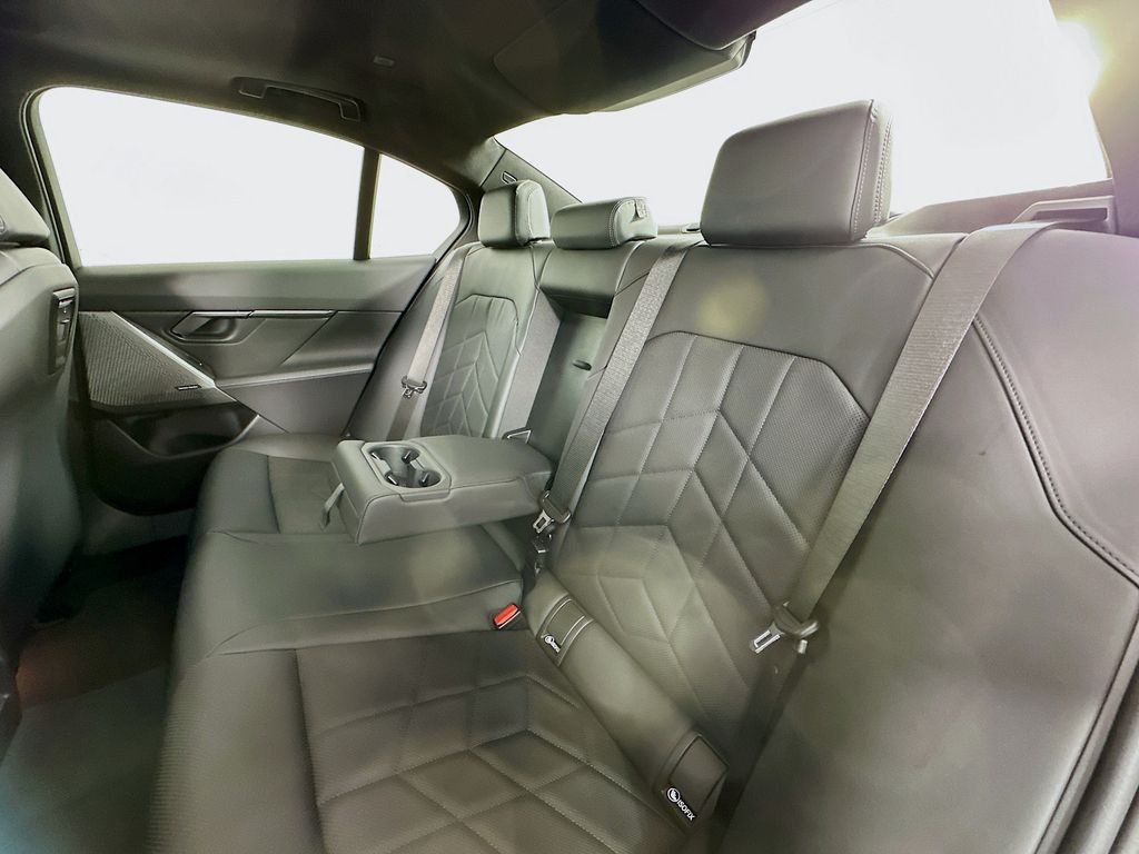 Thumbnail: 2024 BMW i5 - 17