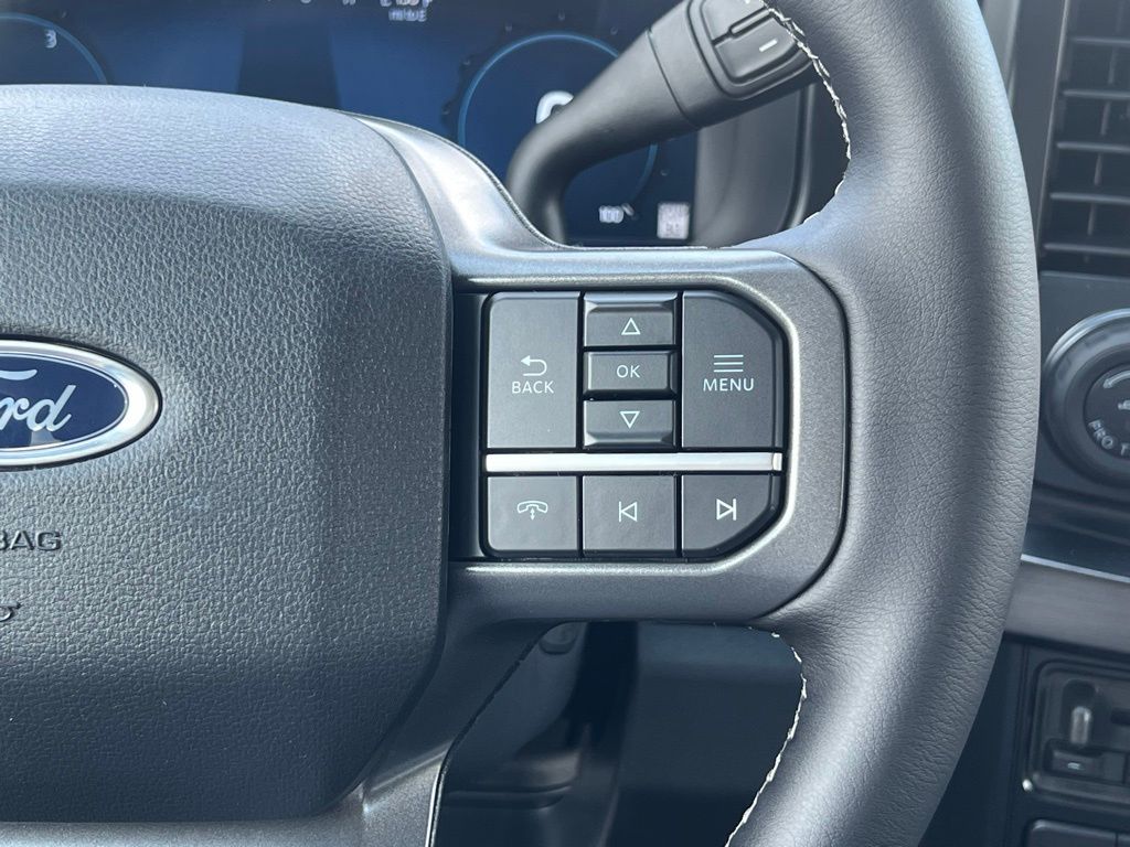 2025 Ford F-250SD Lariat Black at Walterboro Ford