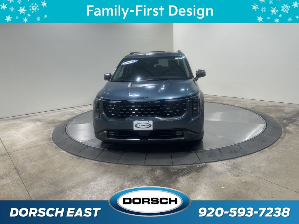 new 2026 Kia Carnival car, priced at $47,685