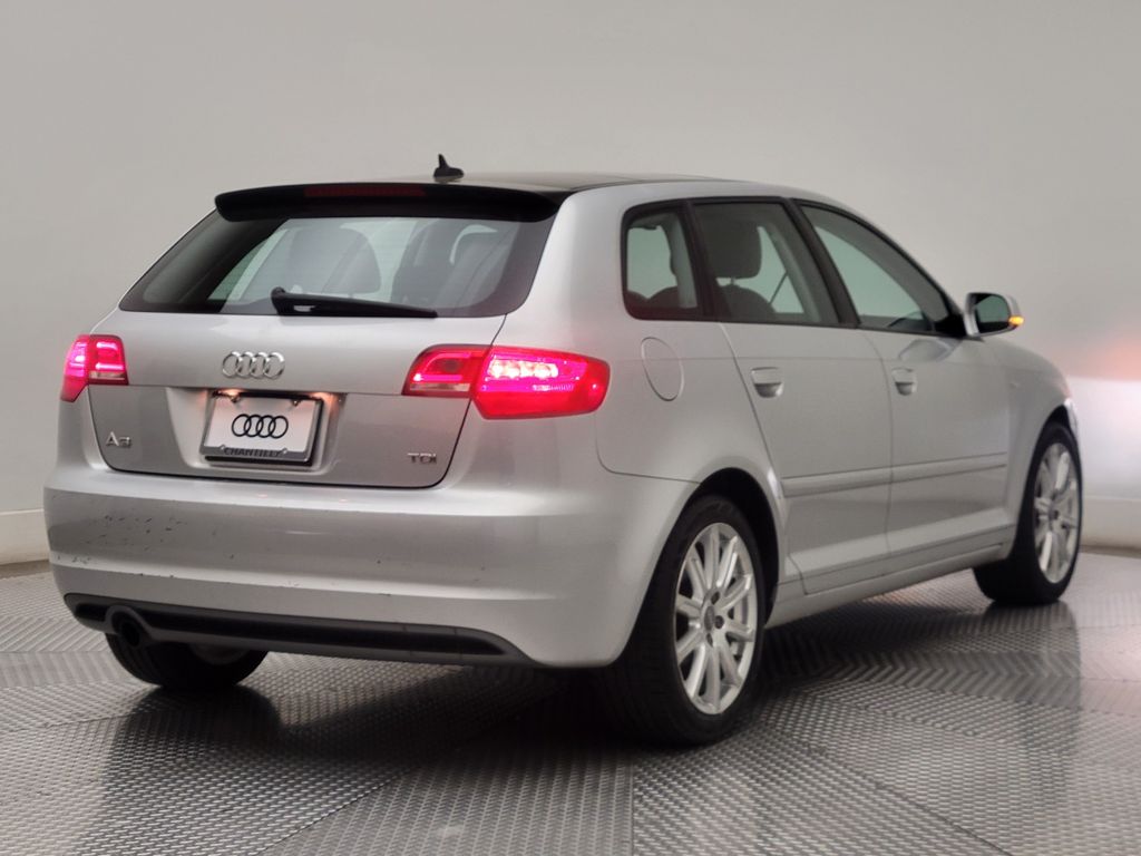 Thumbnail: 2013 Audi A3 - 6