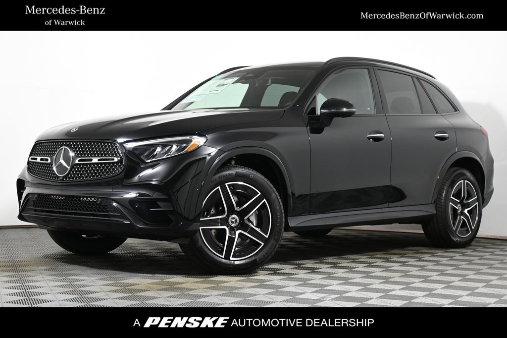 2025 Mercedes-Benz GLC 300 -
                Warwick, RI