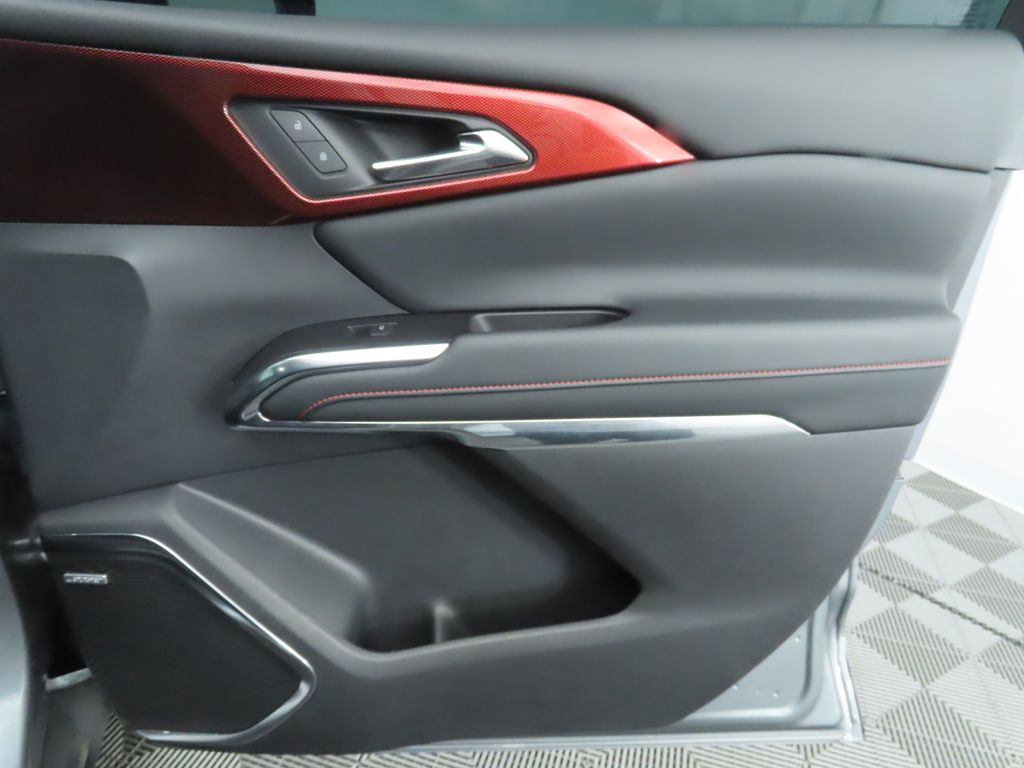 Thumbnail: 2024 Chevrolet Traverse - 27