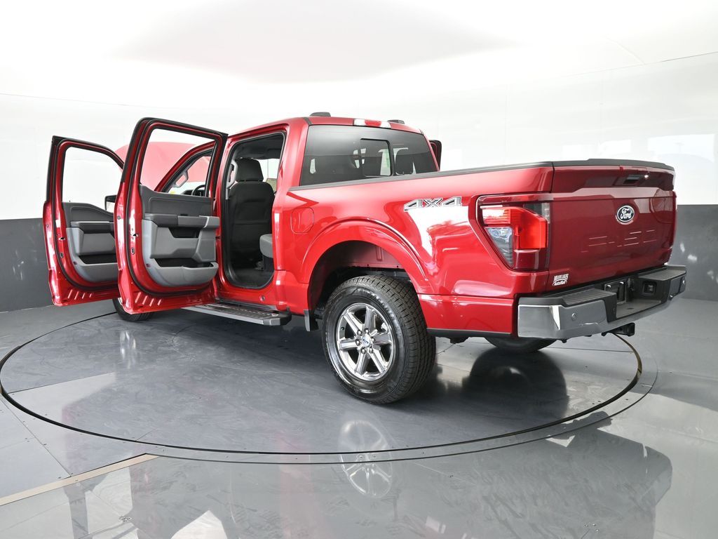 Used 2024 Red Metallic Ford XLT image 91