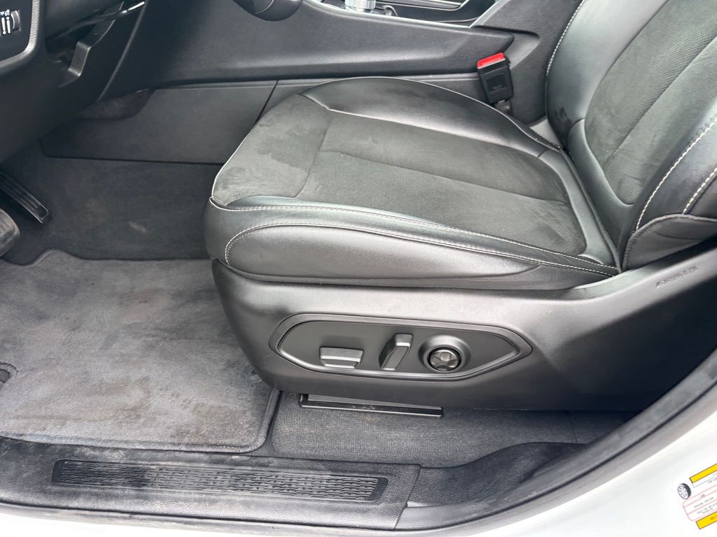 Used Car 2025 Jeep Grand Cherokee  Altitude For Sale Under $40,000 In Austin, Texas