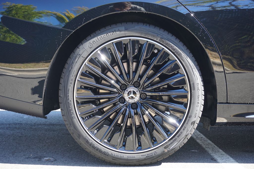 Thumbnail: 2026 Mercedes-Benz E-Class - 18