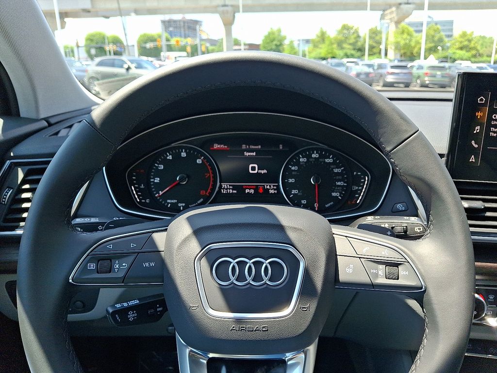 Thumbnail: 2024 Audi Q5 - 19