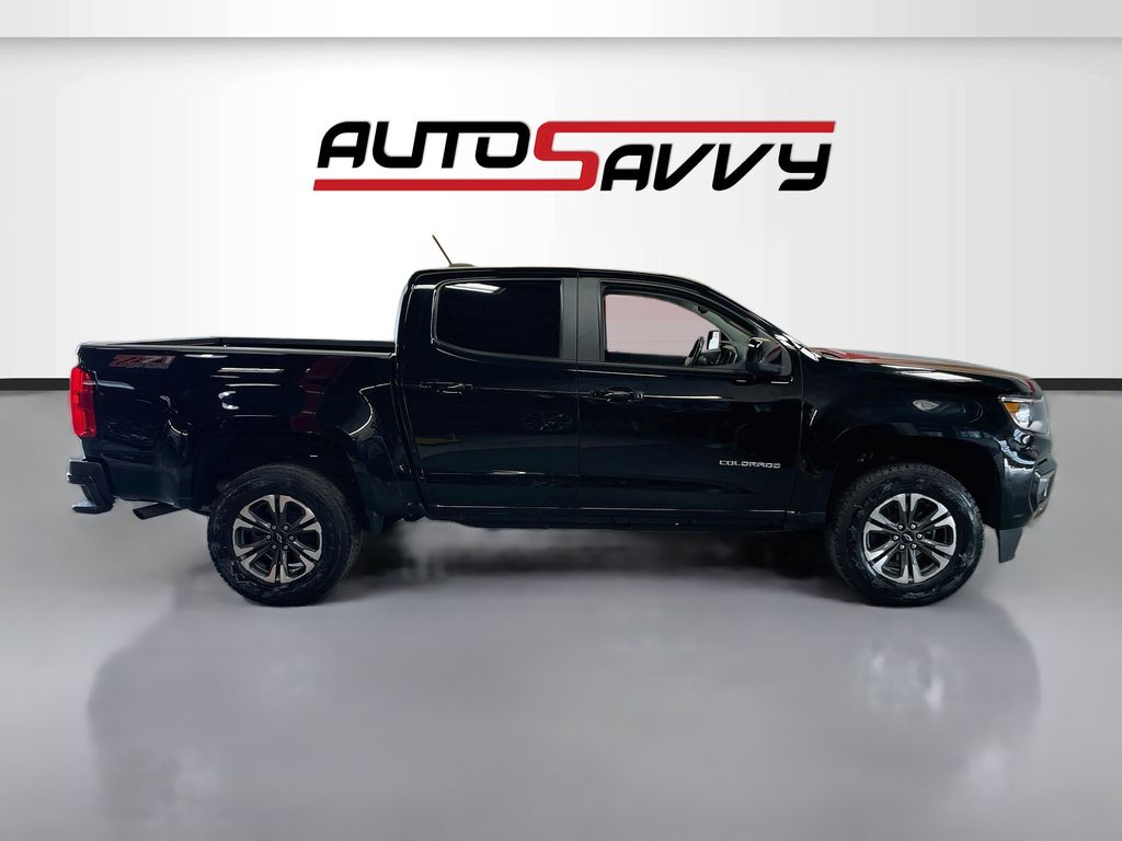 Used 2022 Black Chevrolet Z71 image 8