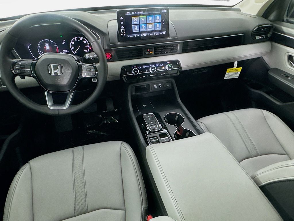 Used Car 2025 Honda Pilot  Ex-l For Sale Under $50,000 In Austin, Texas