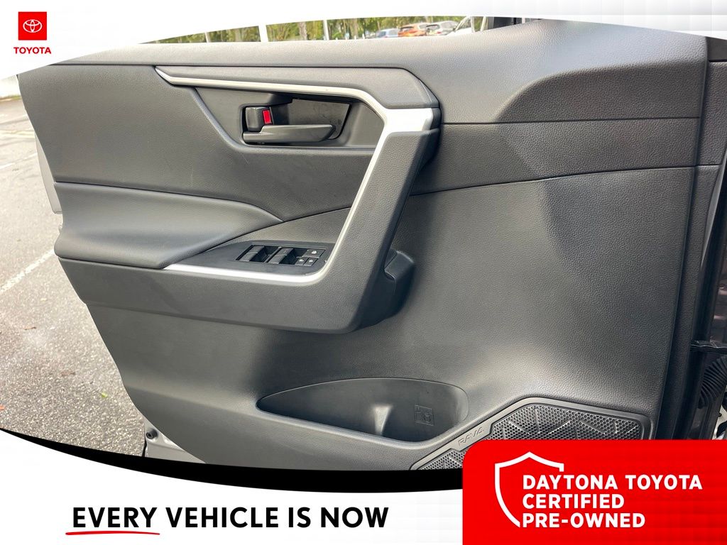 Used 2025 Toyota RAV4 SUV