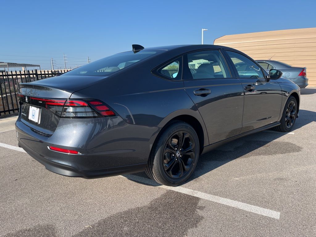 Thumbnail: 2025 Honda Accord - 3