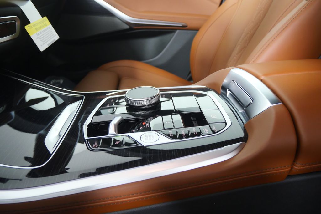 Thumbnail: 2026 BMW X5 - 20