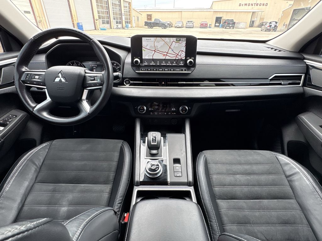 2022 Mitsubishi Outlander SE  at Baytown Hyundai