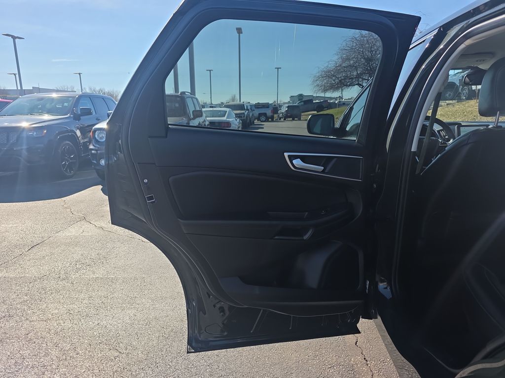 Certified Used 2024 Green Ford SEL image 37