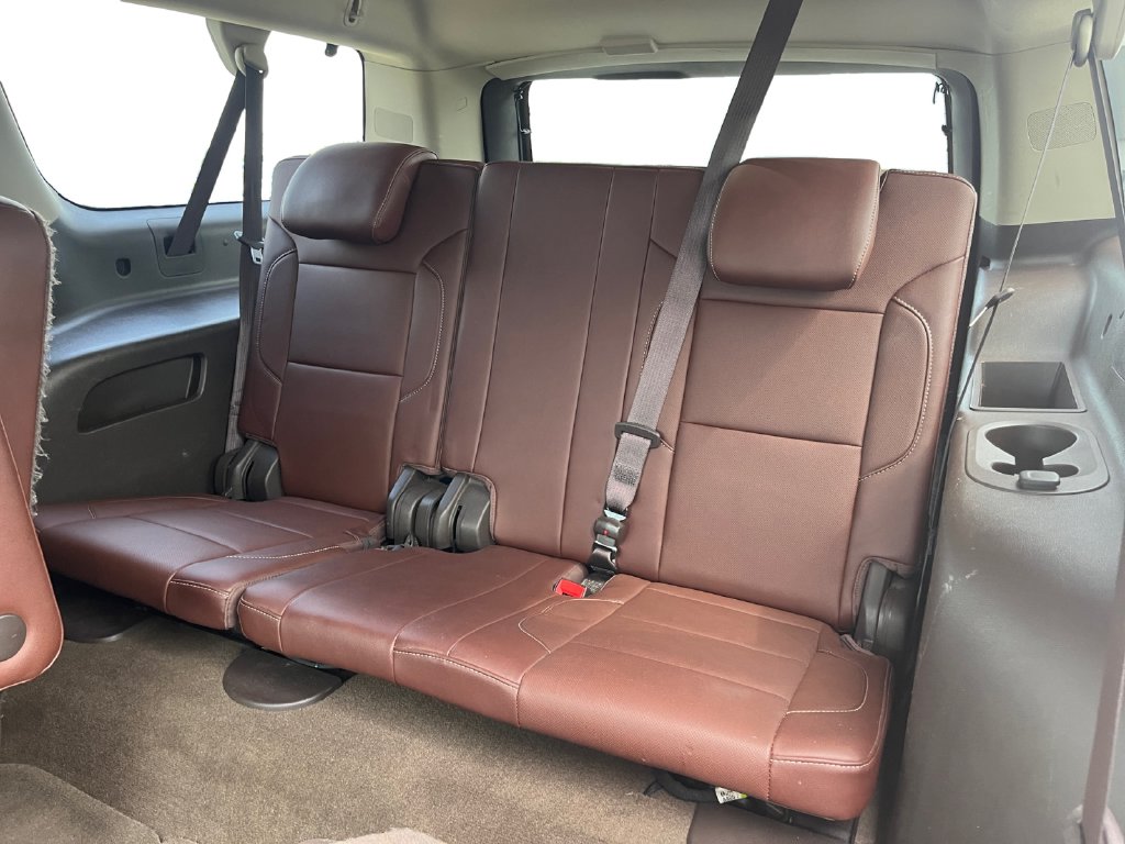 2017 Chevrolet Suburban #28