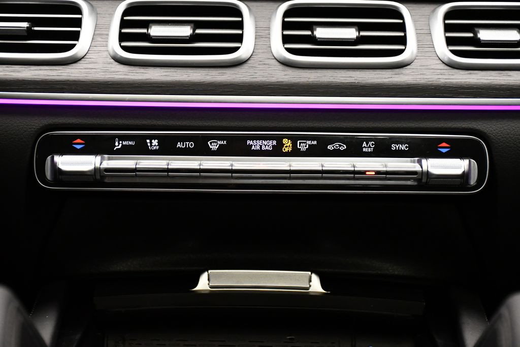 Thumbnail: 2025 Mercedes-Benz GLE - 32