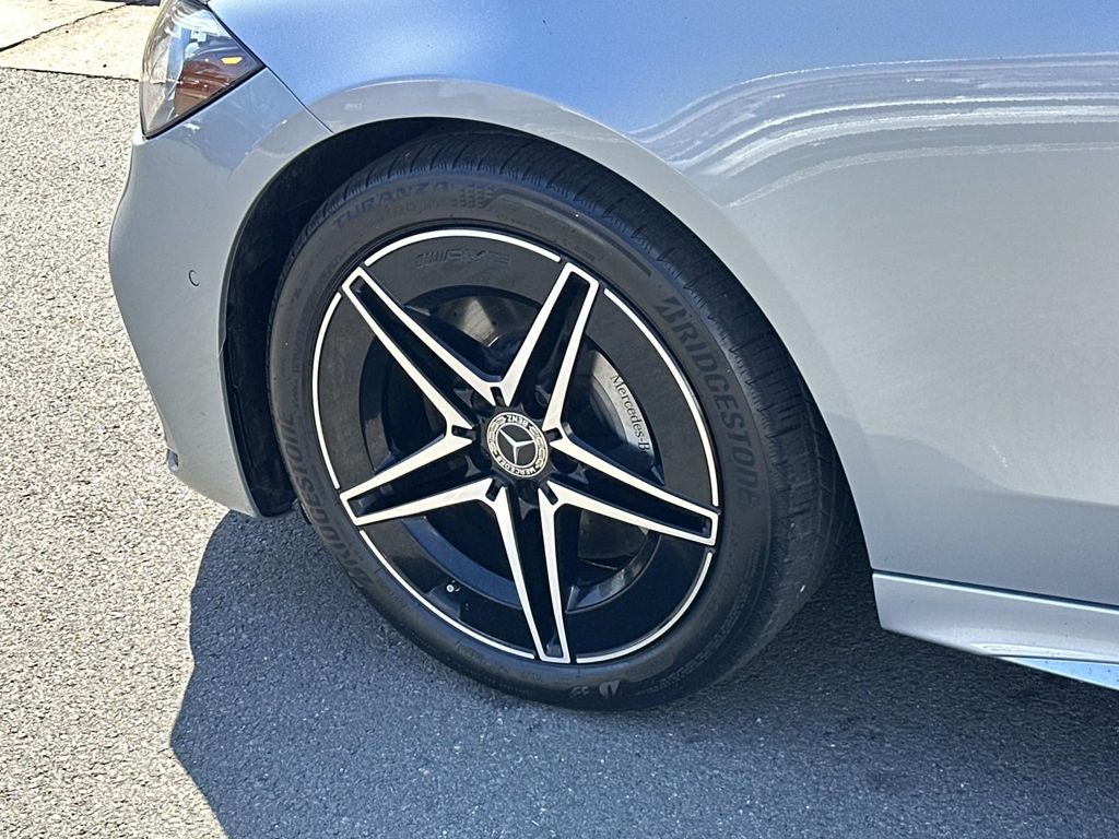 Thumbnail: 2025 Mercedes-Benz C-Class - 15