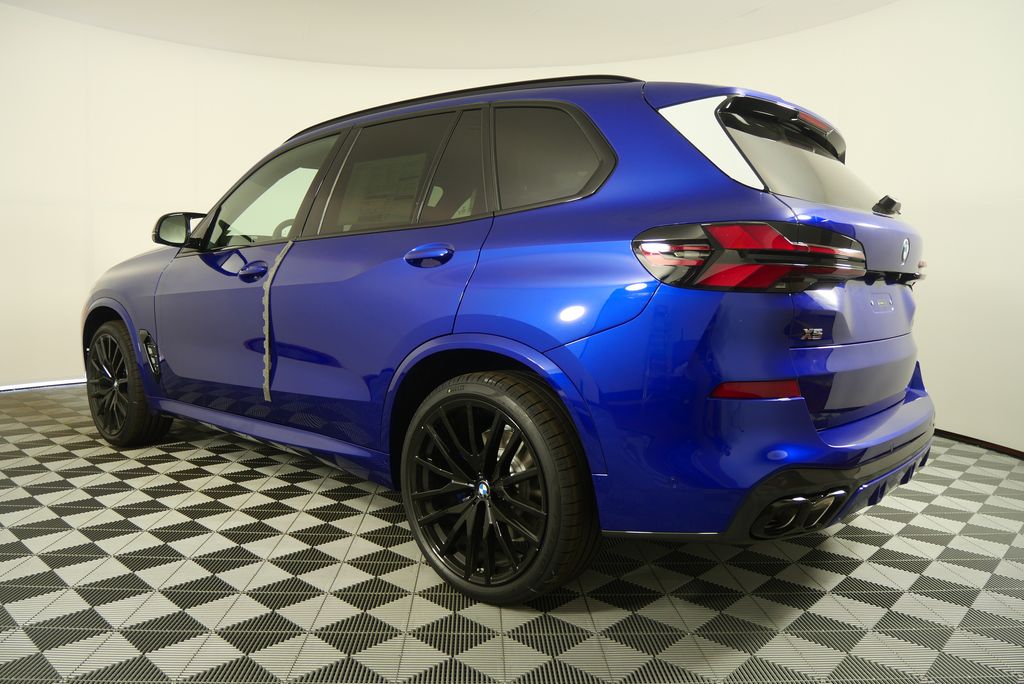2026 BMW X5 M60i 5