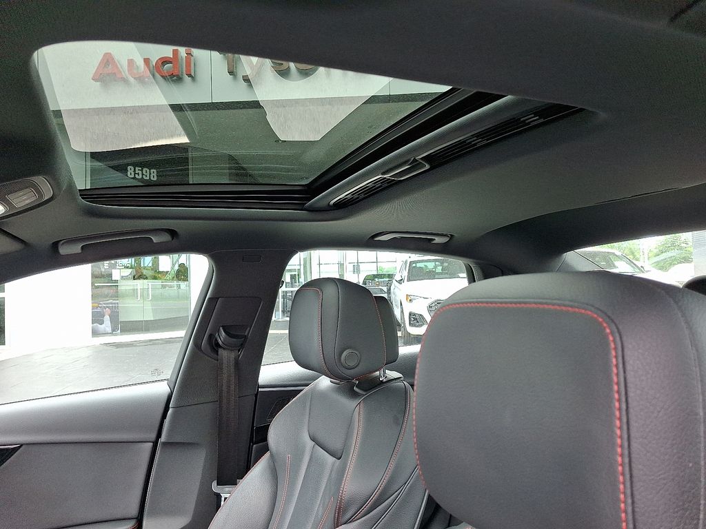 2018 Audi A4 Premium Plus 14