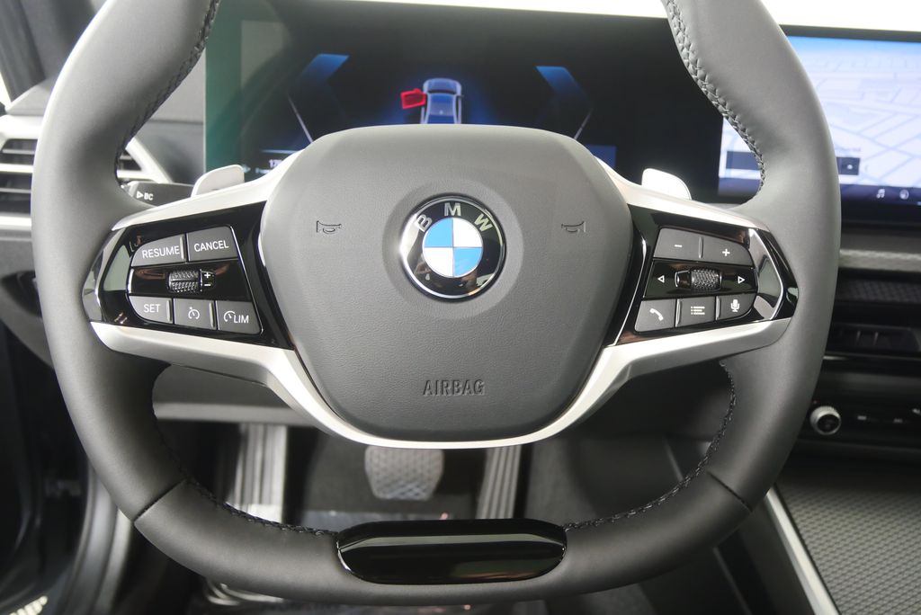 Thumbnail: 2026 BMW 3 Series - 18
