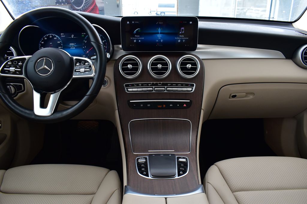 Thumbnail: 2022 Mercedes-Benz GLC - 25