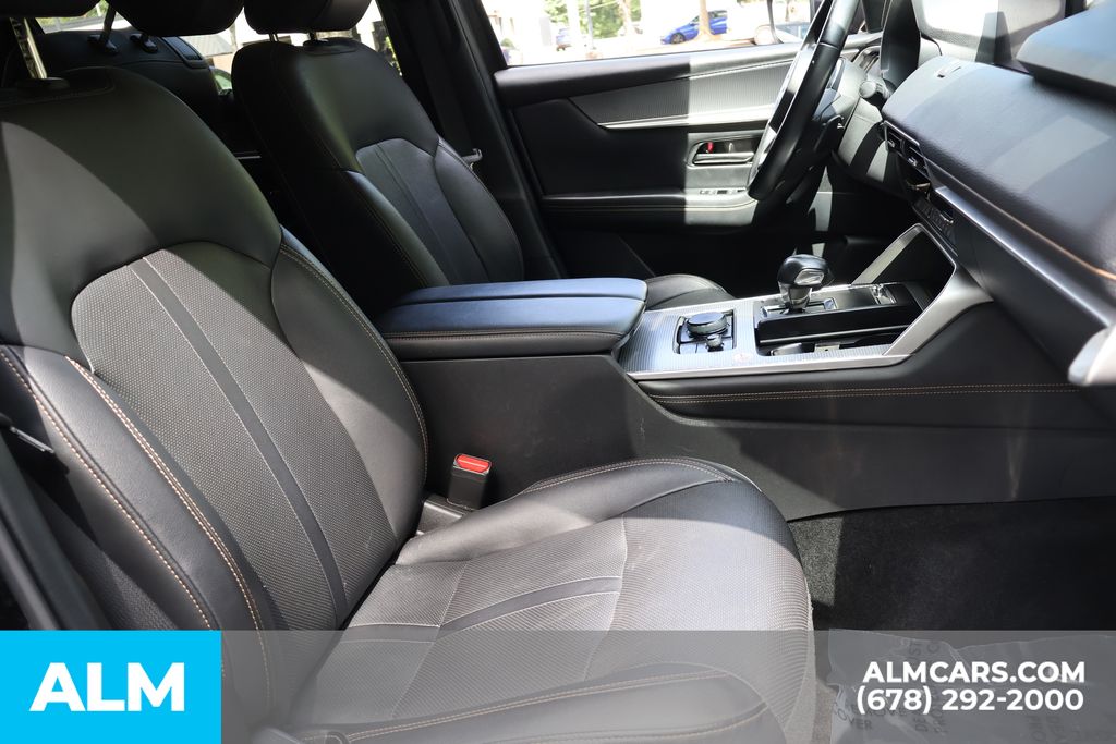 Used 2025 Black Mazda 3.3 Turbo Preferred image 28